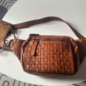 Vilenca Crossbody/Fanny Pack